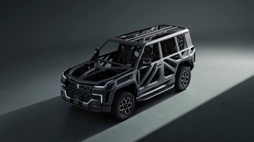 深圳龙华区云全南企业管理咨询仰望U8硬派越野的科技魅力，国能汽车对传统燃油车市场的冲击